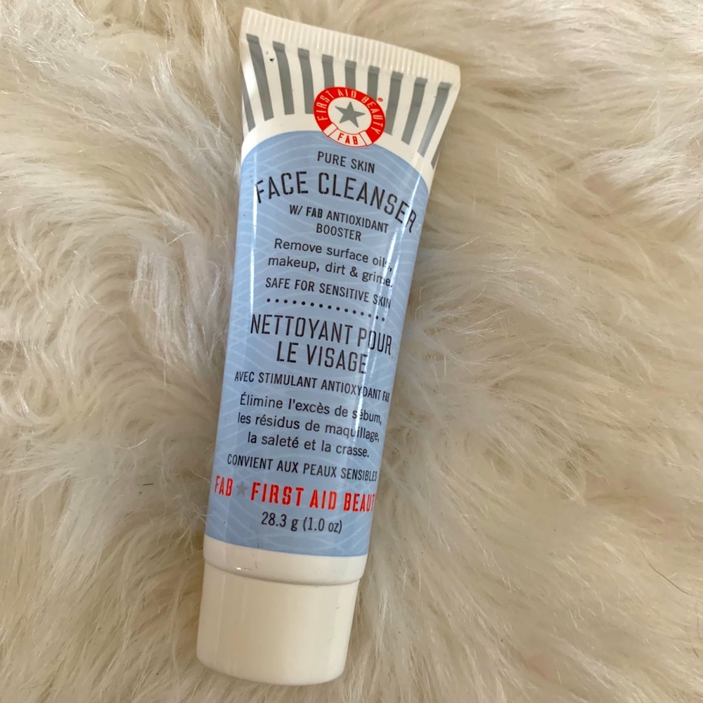 3/25$ Face Cleanser